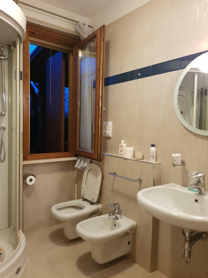 Villa Casa Camilla Polpenazze del Garda Esterno foto